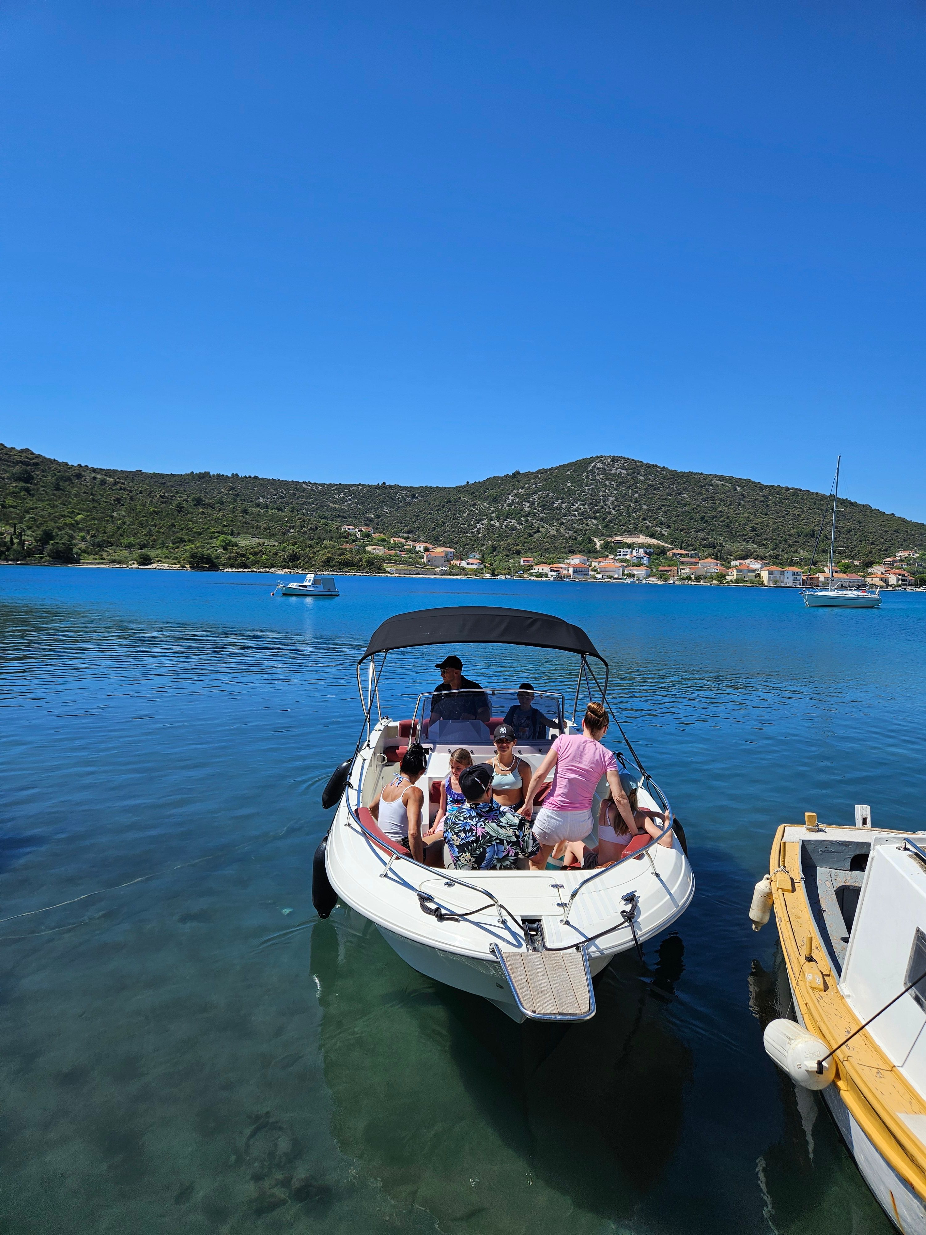Atlantic Marine 670 | 22