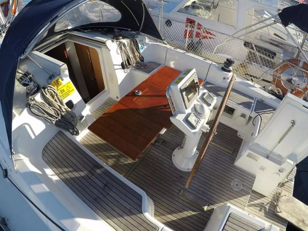 Beneteau Oceanis 37 | Tristaina