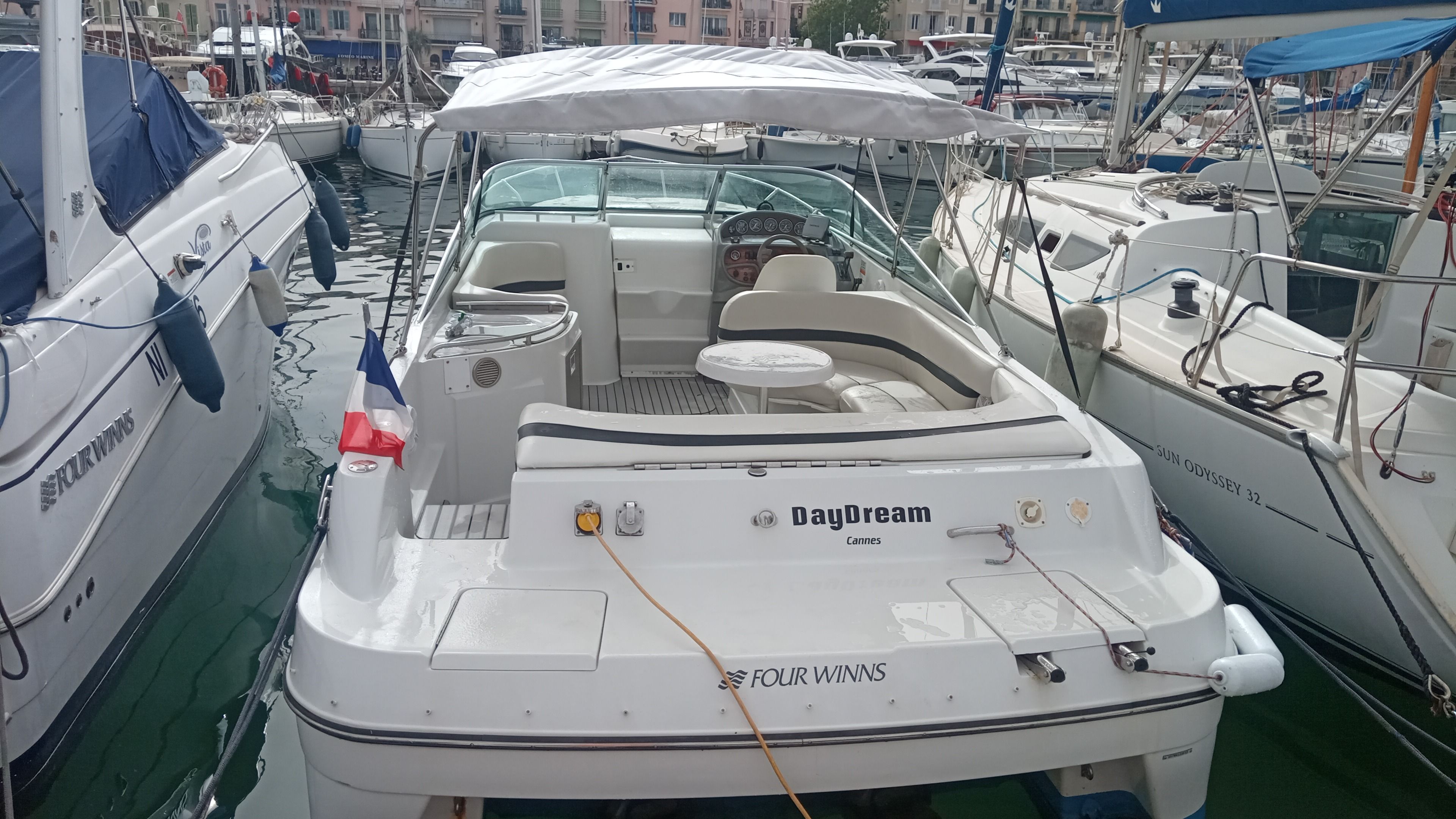 Four Winns 285 | Day Dream