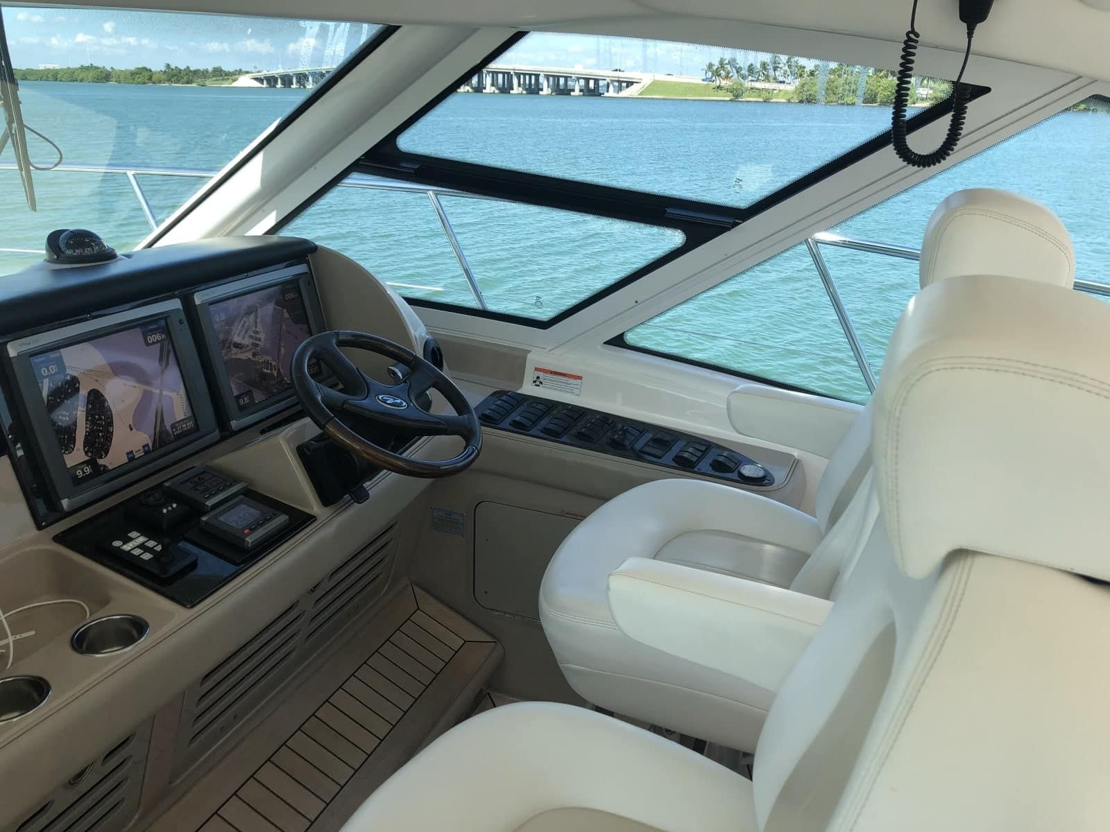 Sea Ray 580 | SeaBarbie