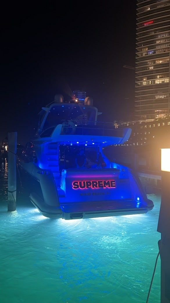Azimut 60 | Supreme