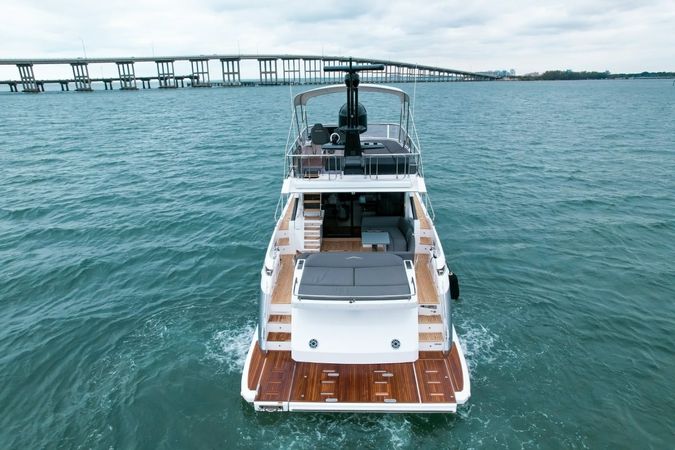 Azimut 60 | Supreme 2