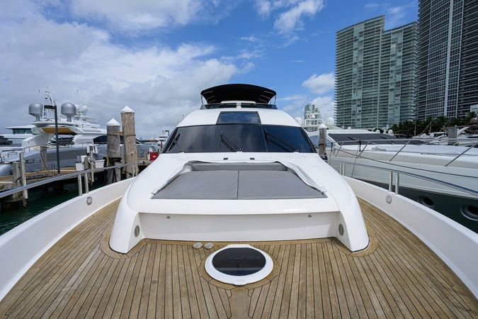 Lazzara 84 | Ltd