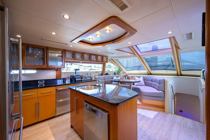 Lazzara 84 | Ltd