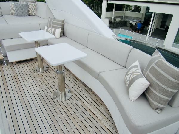 Leopard 105 | Carpe Diem