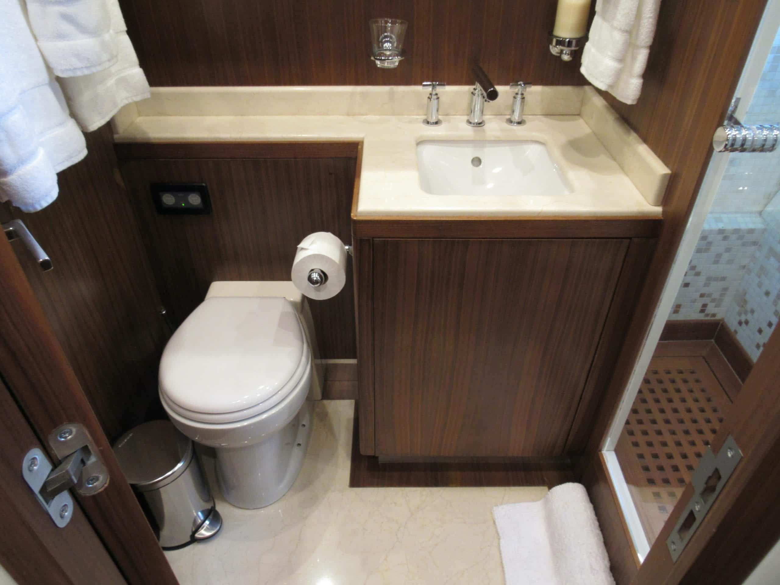 Leopard 105 | Carpe Diem