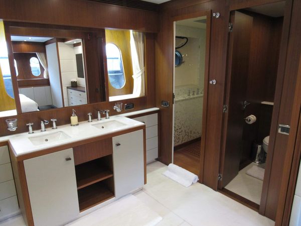 Leopard 105 | Carpe Diem