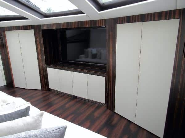 Leopard 105 | Carpe Diem