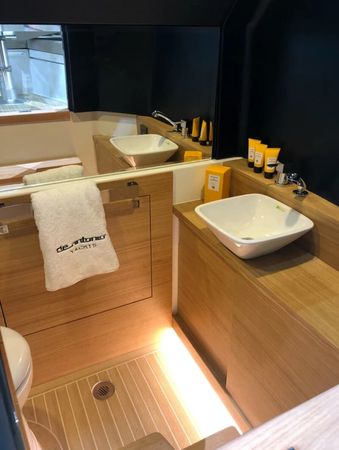 De Antonio 28 | Mare