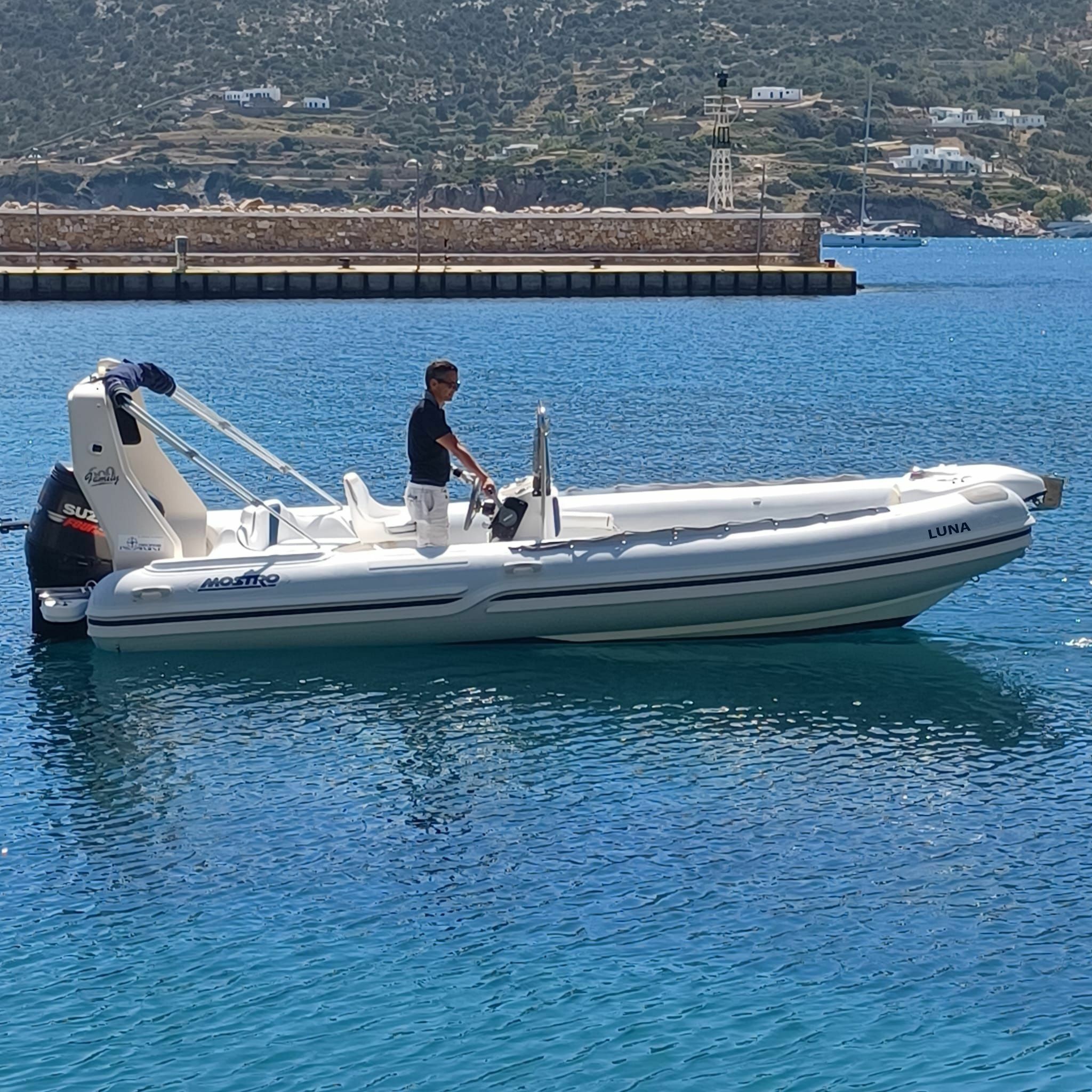 Mostro 600 Family | Luna