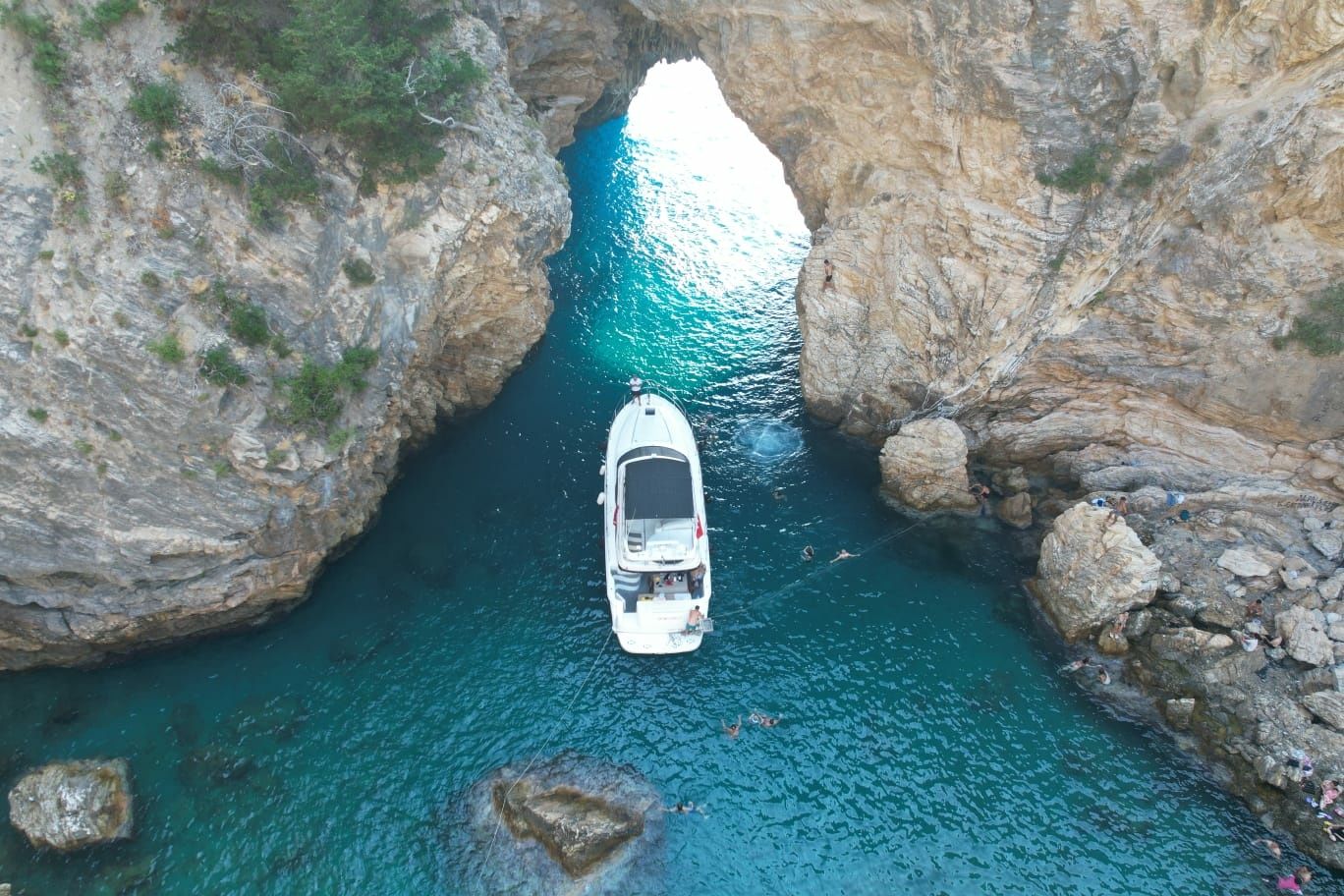 Sea Ray 480 Sedan | Esperanza 2