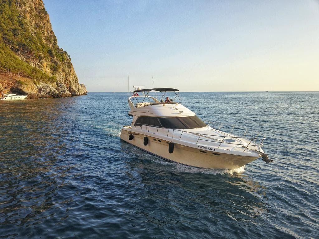 Sea Ray 480 Sedan | Esperanza 2