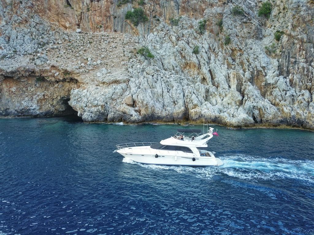 Sea Ray 480 Sedan | Esperanza 2