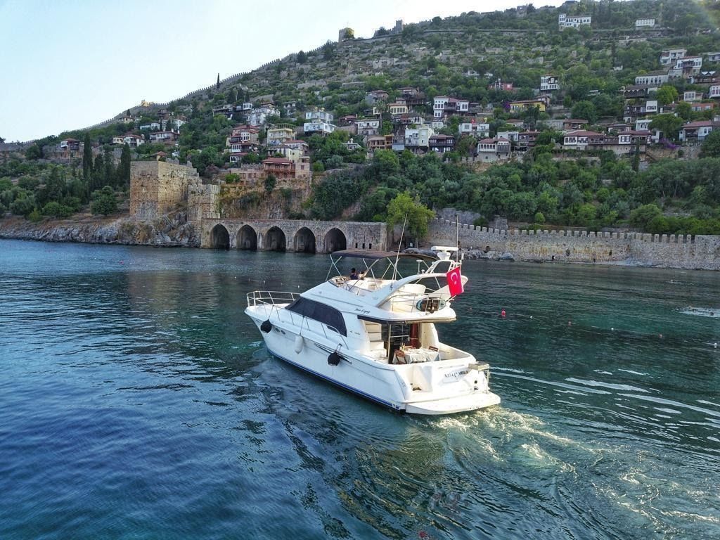 Sea Ray 480 Sedan | Esperanza 2