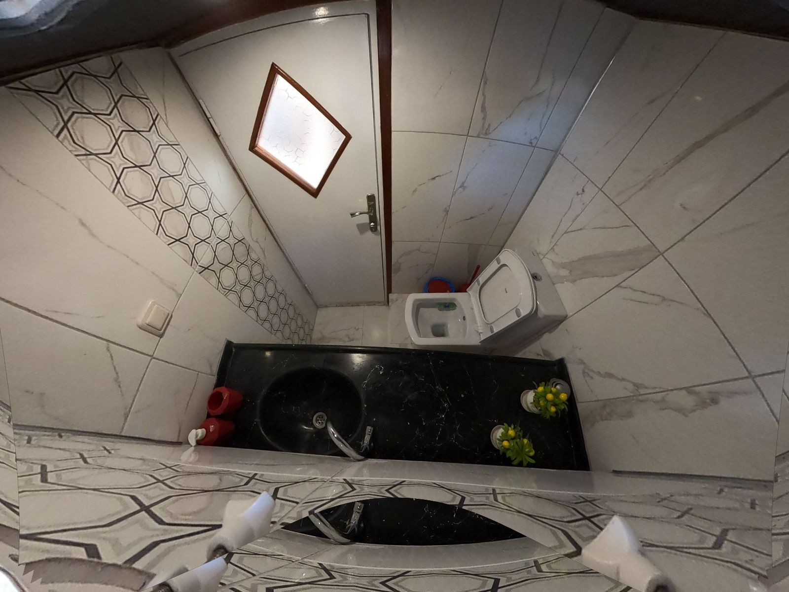 Custom Built 44 | Khaleesi