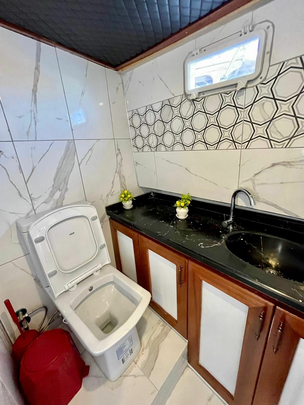 Custom Built 44 | Khaleesi