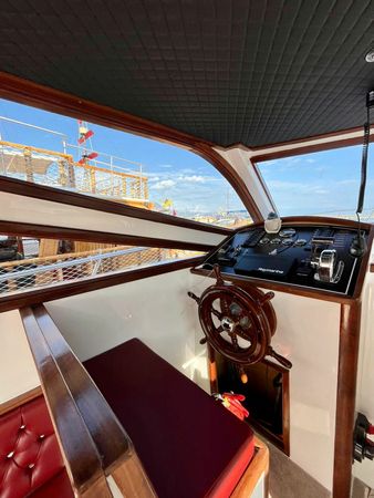 Custom Built 44 | Khaleesi