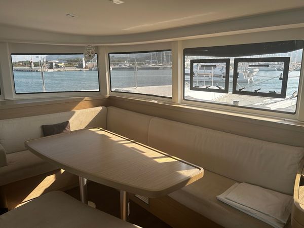 Lagoon 42 | Marebella