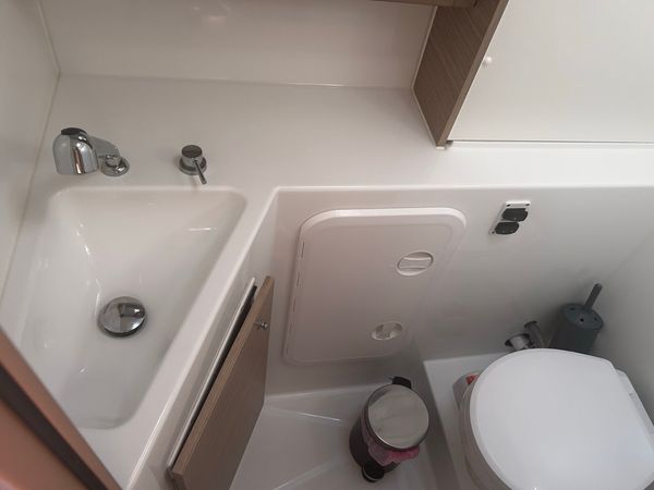 Lagoon 42 | Marebella