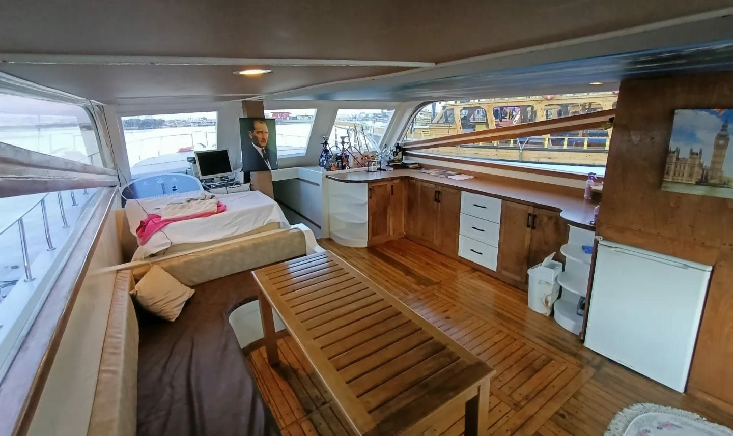 Custom Built 65 | Queen VIP