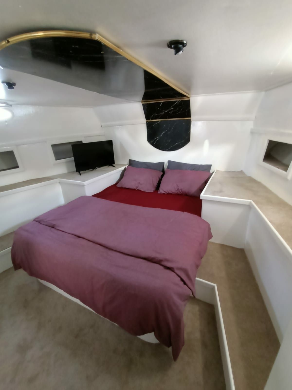 Custom Built 65 | Queen VIP