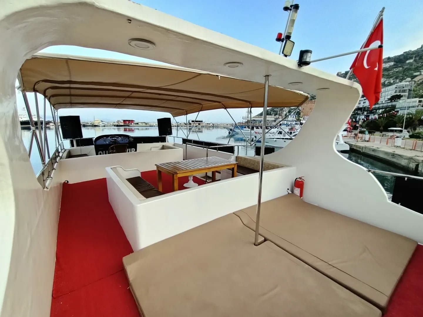 Custom Built 65 | Queen VIP