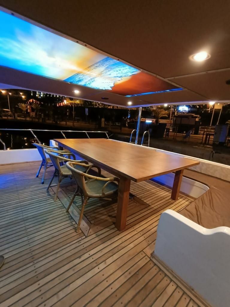 Custom Built 65 | Queen VIP