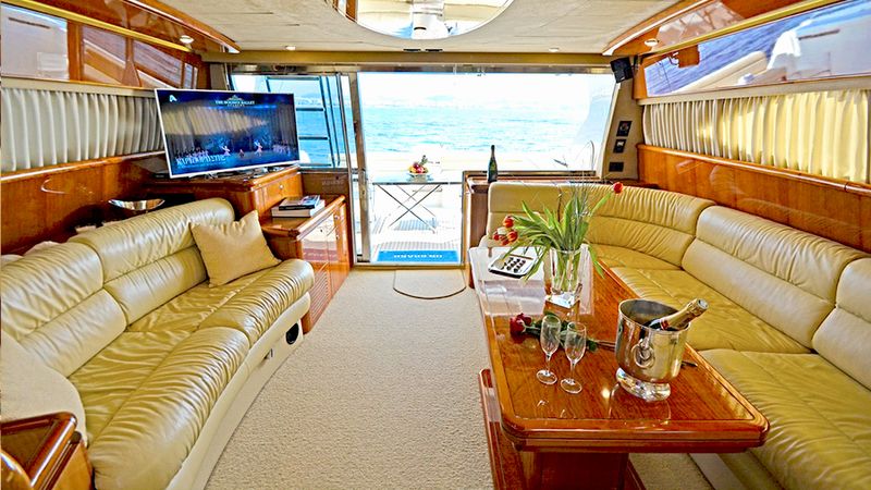 Ferretti 620 | Sea Star Kaan