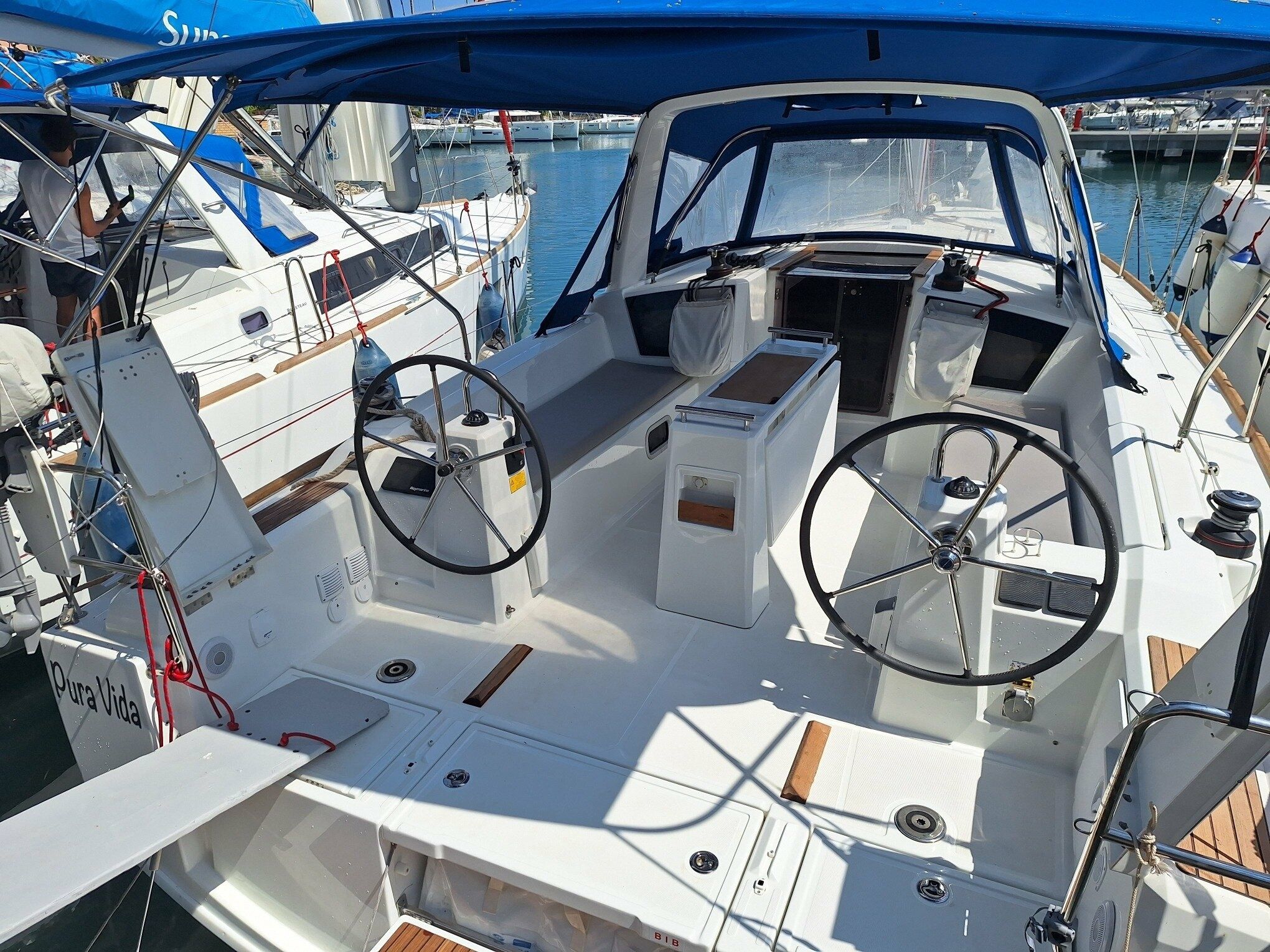 Beneteau Oceanis 38.1 | Pura Vida