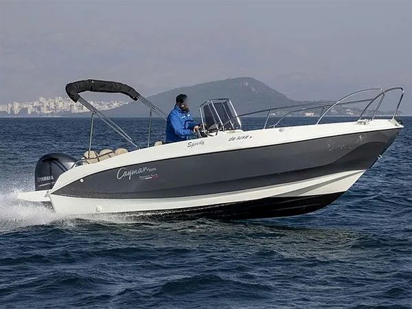 Speedy Cayman 585 | 24