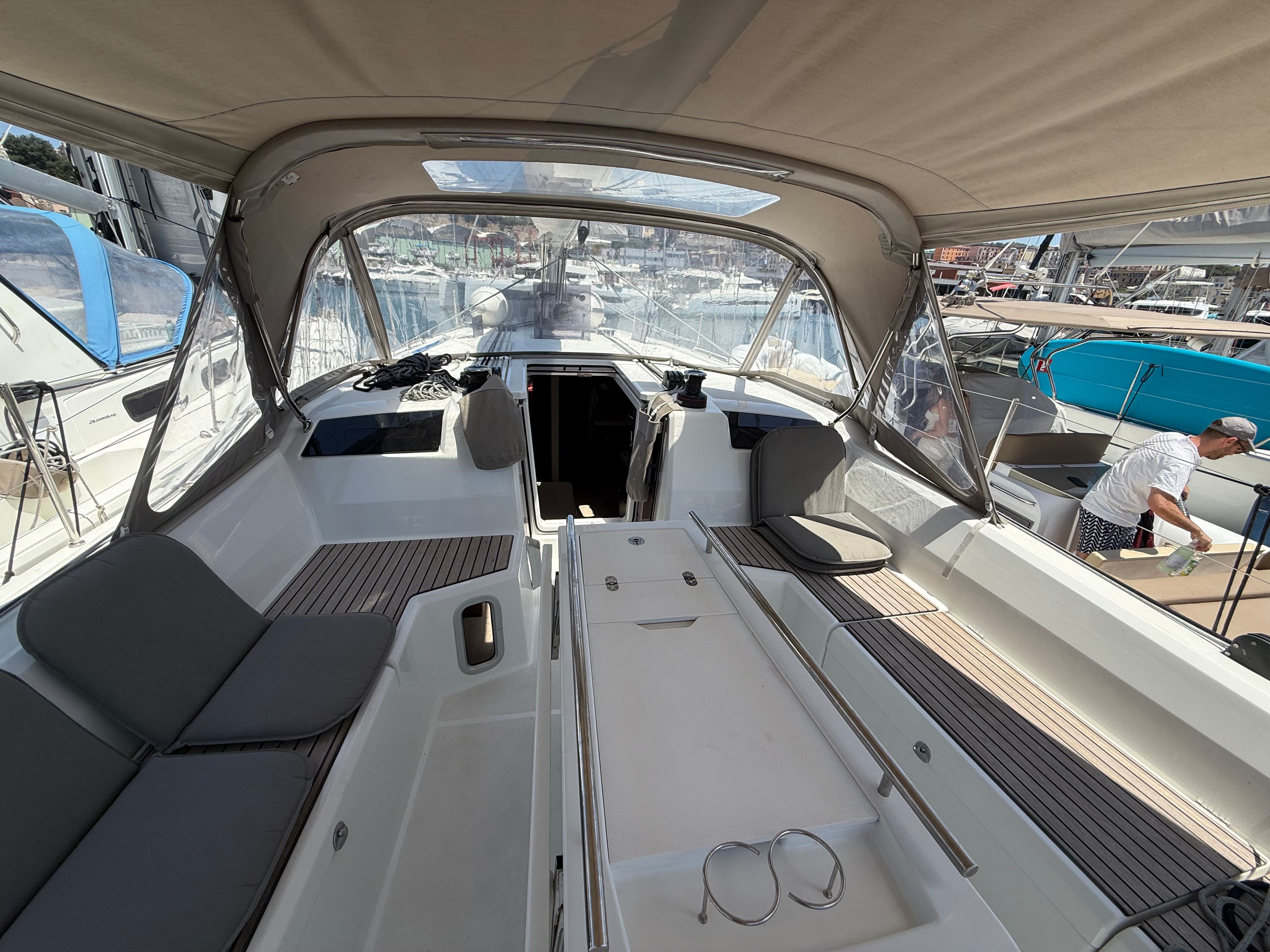 Beneteau Oceanis 40.1 | Eudaimonia