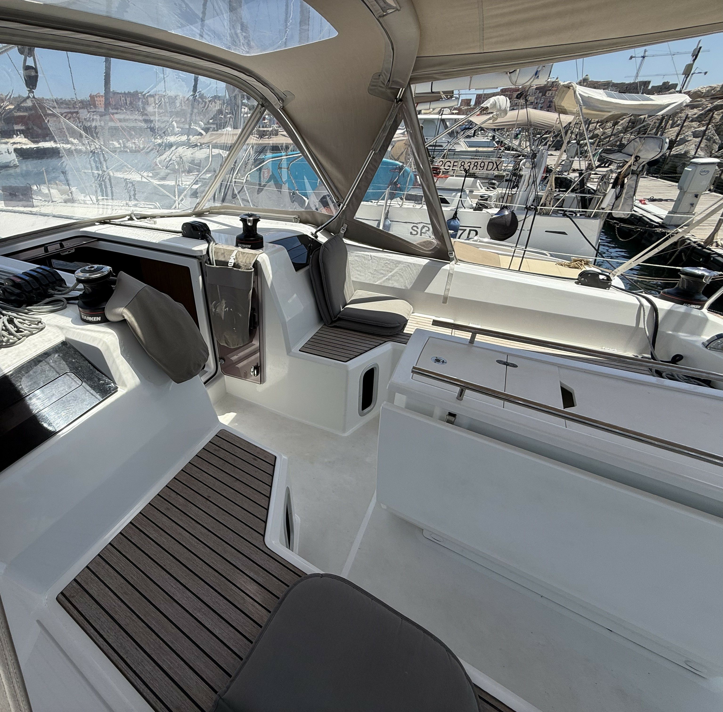 Beneteau Oceanis 40.1 | Eudaimonia