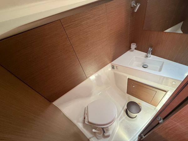 Beneteau Oceanis 40.1 | Eudaimonia