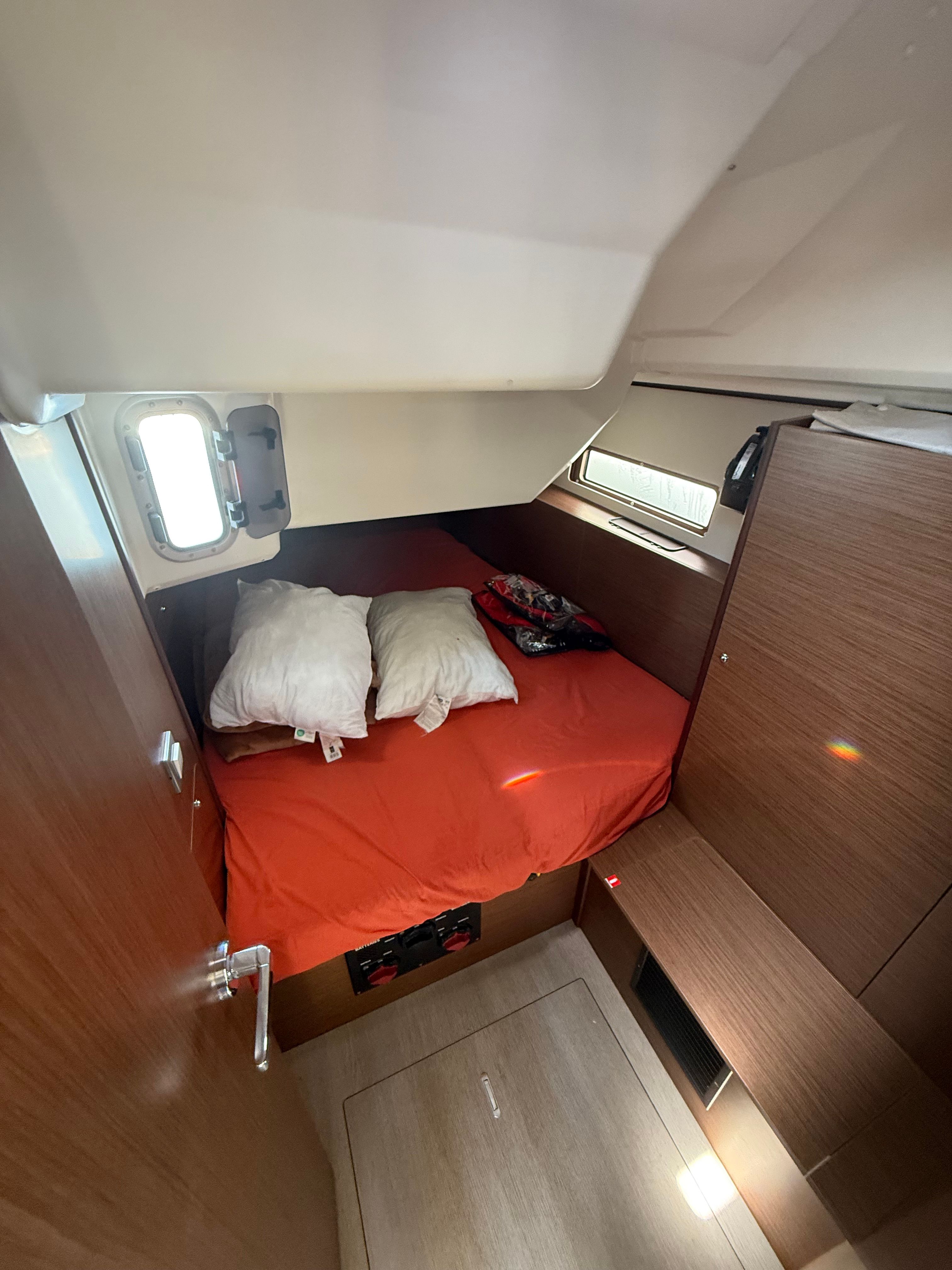 Beneteau Oceanis 40.1 | Eudaimonia