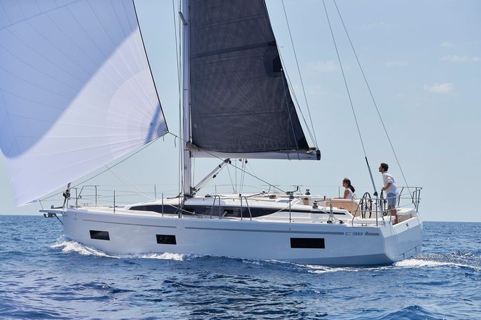 Bavaria C38 | Elaia