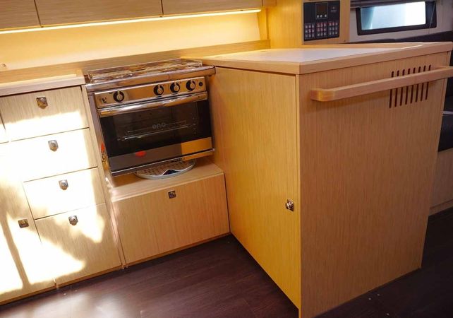 Bavaria C38 | Elaia