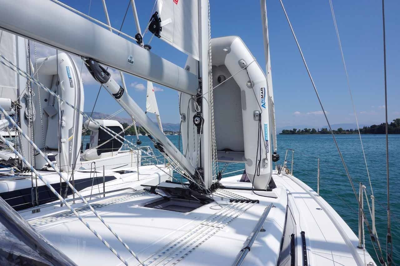 Bavaria C38 | Elaia