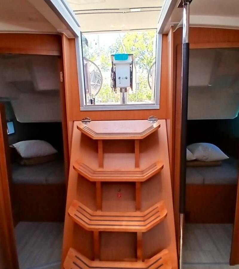 Bavaria C38 | Eleni