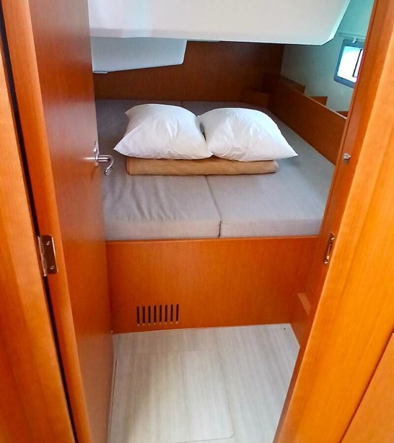 Bavaria C38 | Eleni