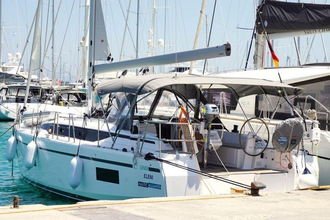 Bavaria C38 | Eleni