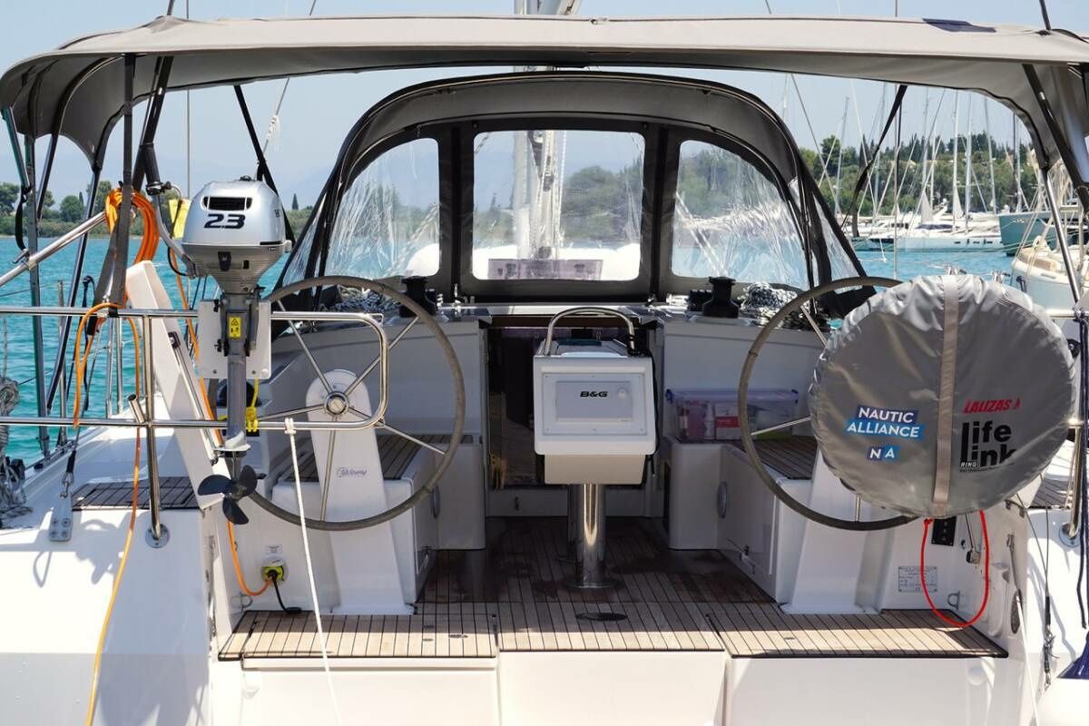 Bavaria C38 | Eleni