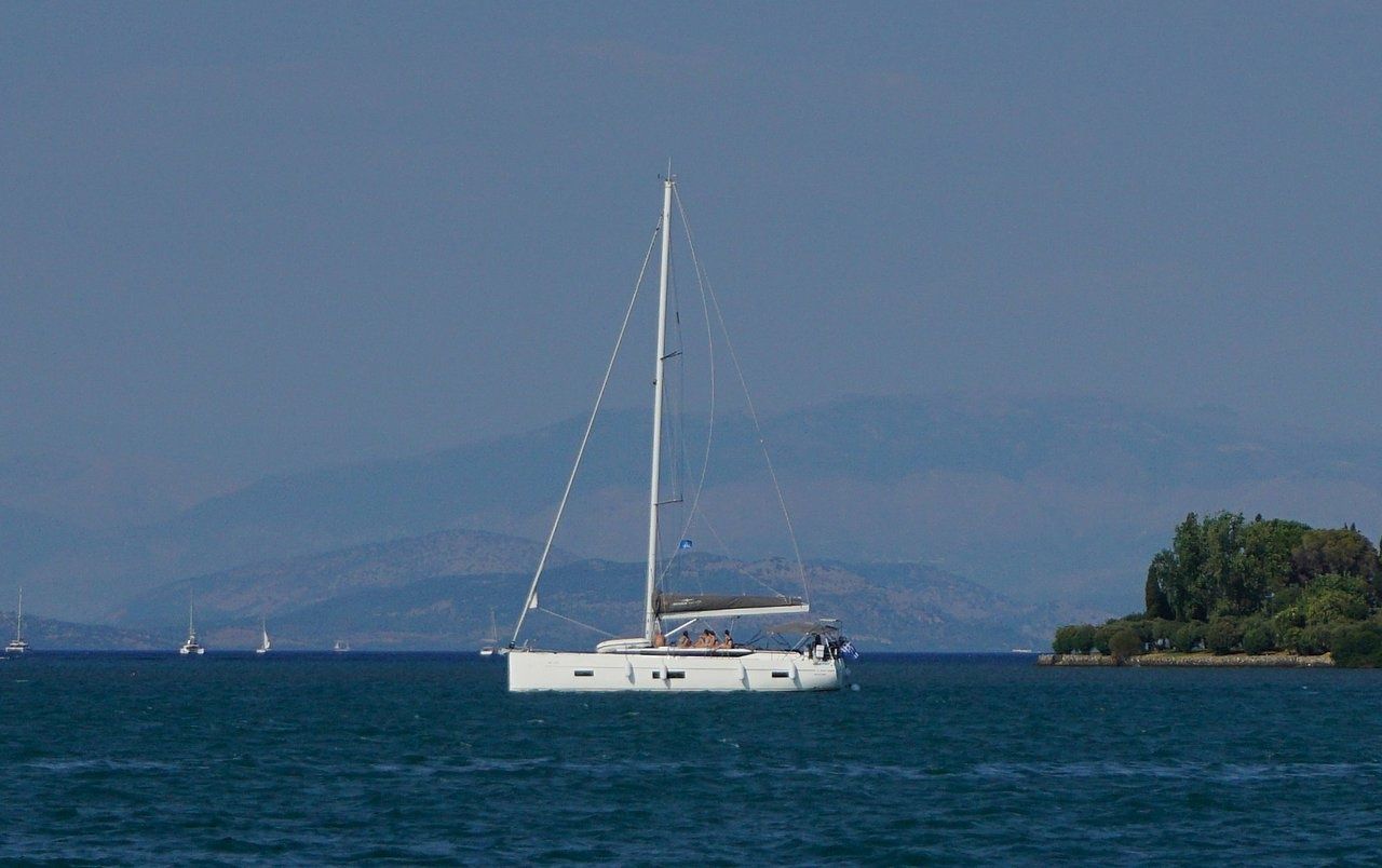 Bavaria C50 | Moya One