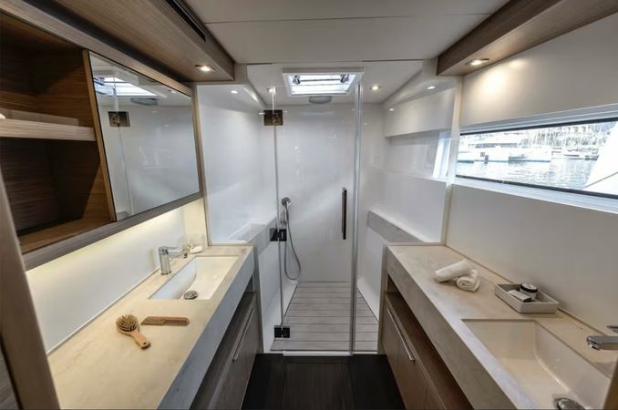 Lagoon 51 | Arctic Dream