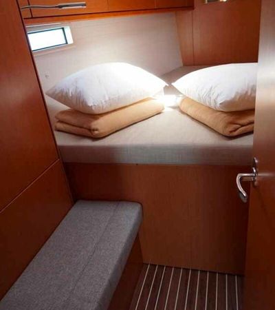 Bavaria Cruiser 46 | Delphina
