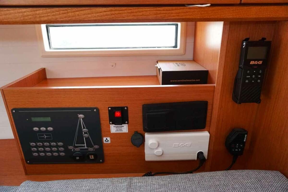 Bavaria Cruiser 46 | Delphina