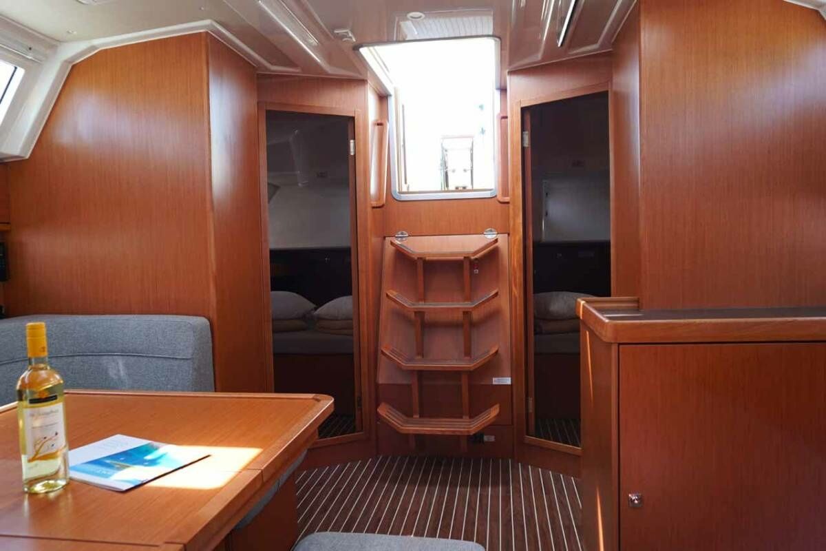 Bavaria Cruiser 46 | Delphina