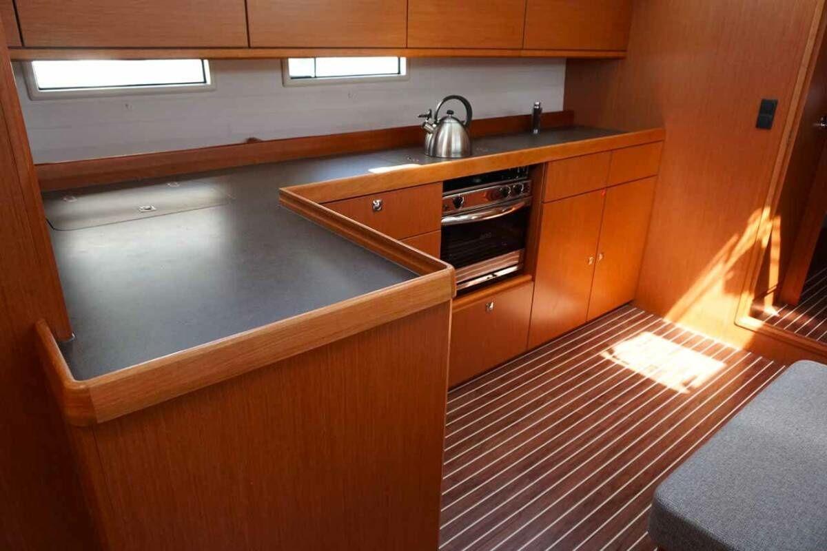 Bavaria Cruiser 46 | Delphina