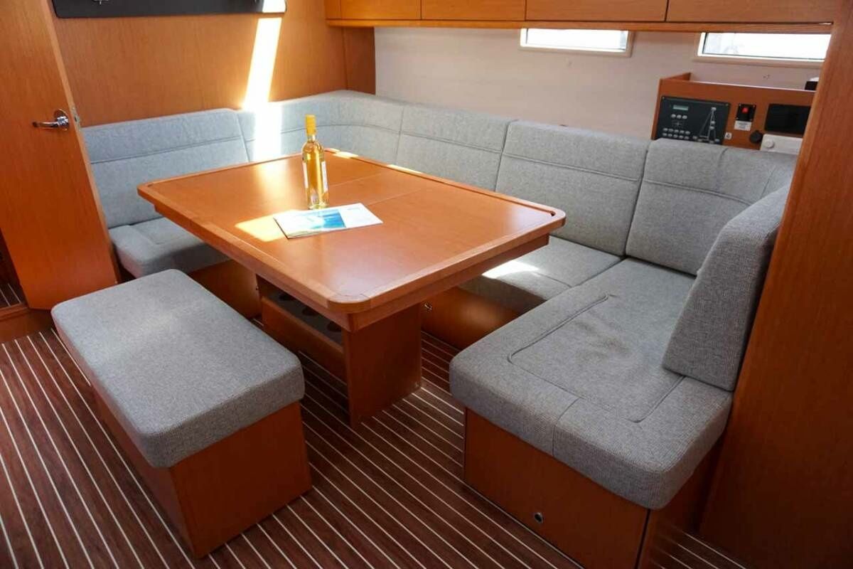Bavaria Cruiser 46 | Delphina