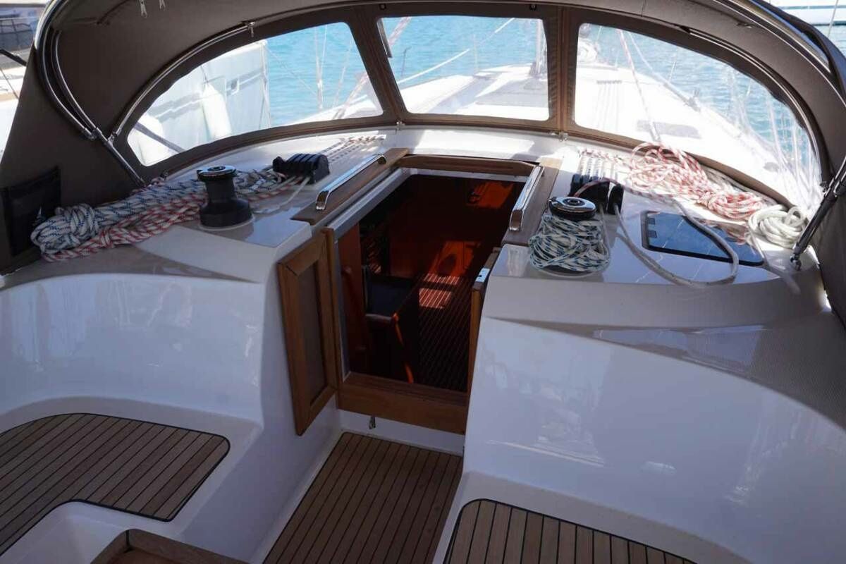 Bavaria Cruiser 46 | Delphina