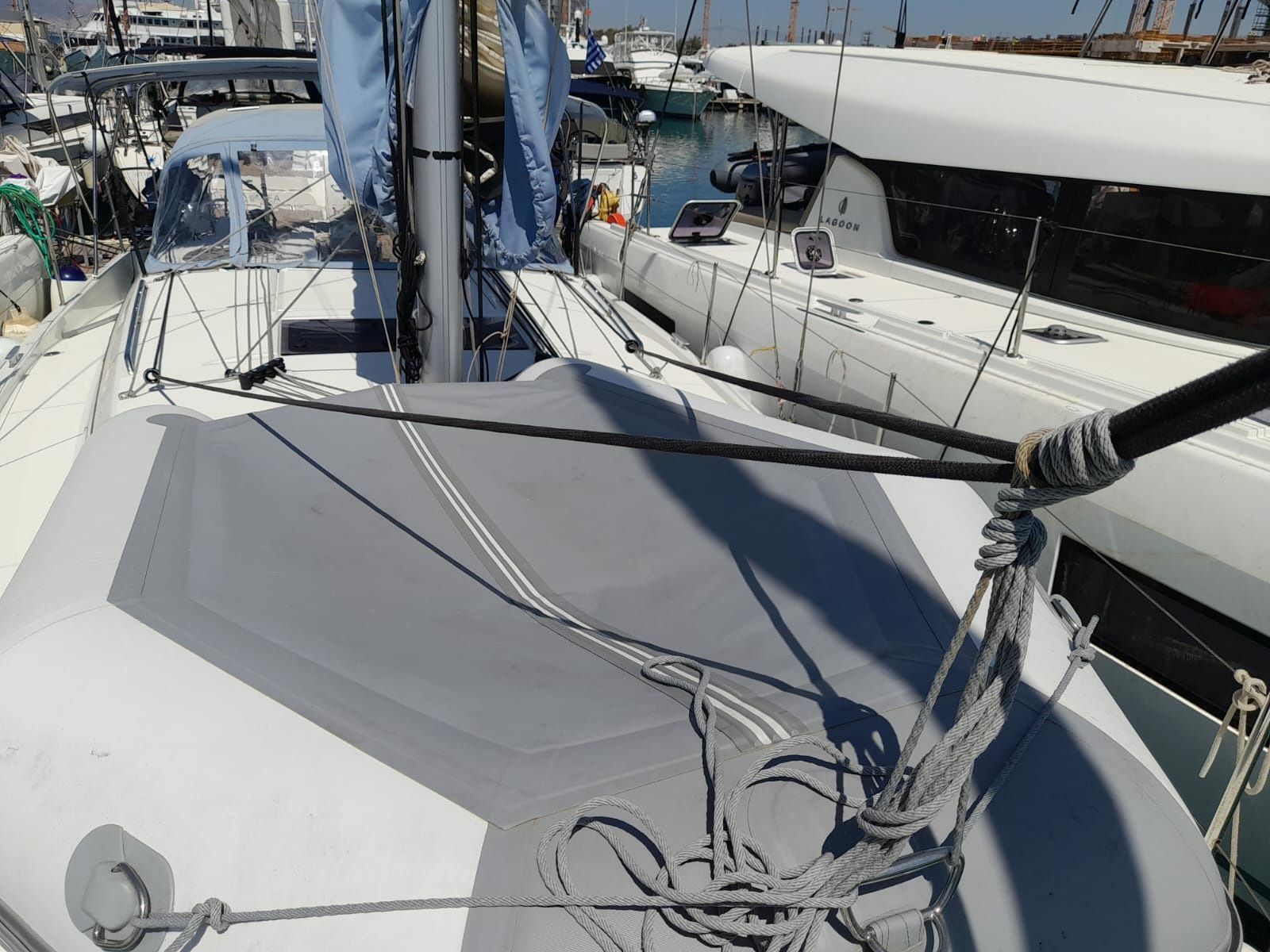 Jeanneau Sun Odyssey 410 | Hygge